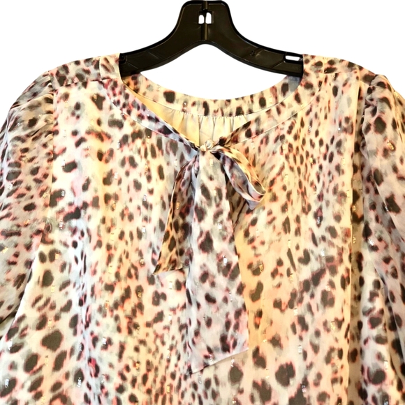 Talbots Stylish Snow Leopard Popover Chic Flowy Top Size:  XL/P Feminine Garden - Picture 5 of 12